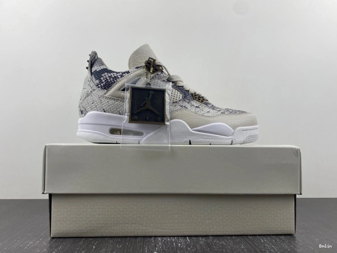 Boostmaster lin Retro 819139-030 Snakeskin Jordan 4 0821